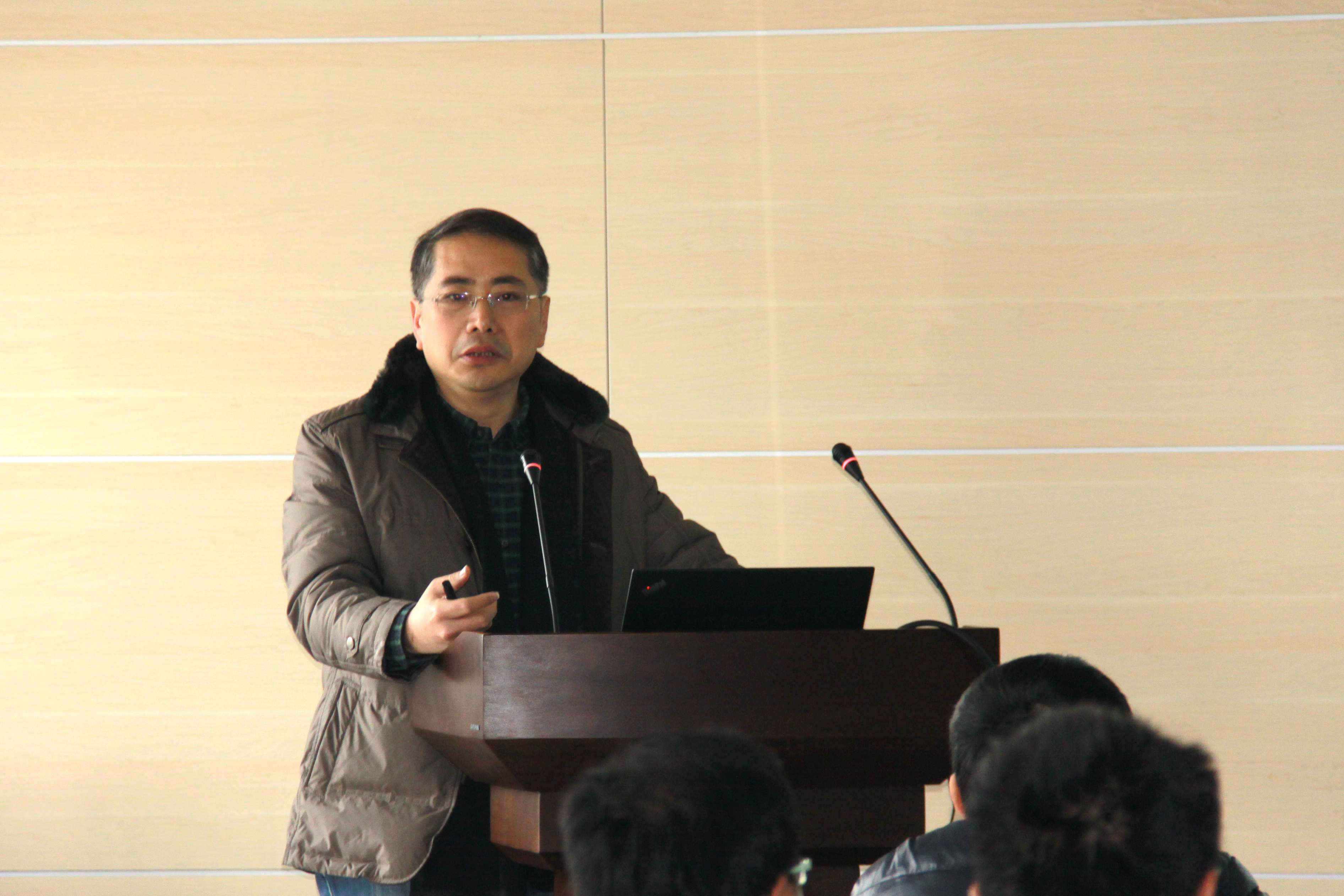 南京大学李晓昭教授访问并作学术报告